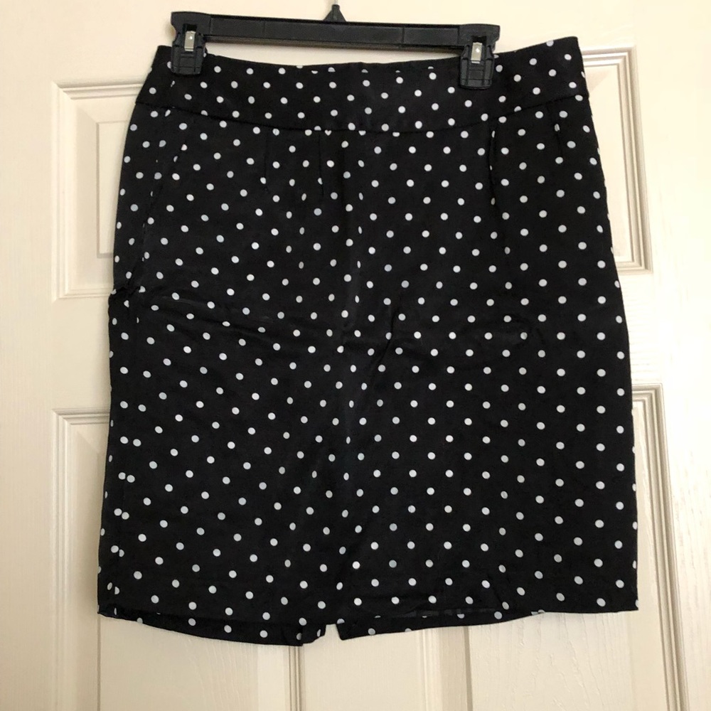 Merona-polka dot skirt- size 8